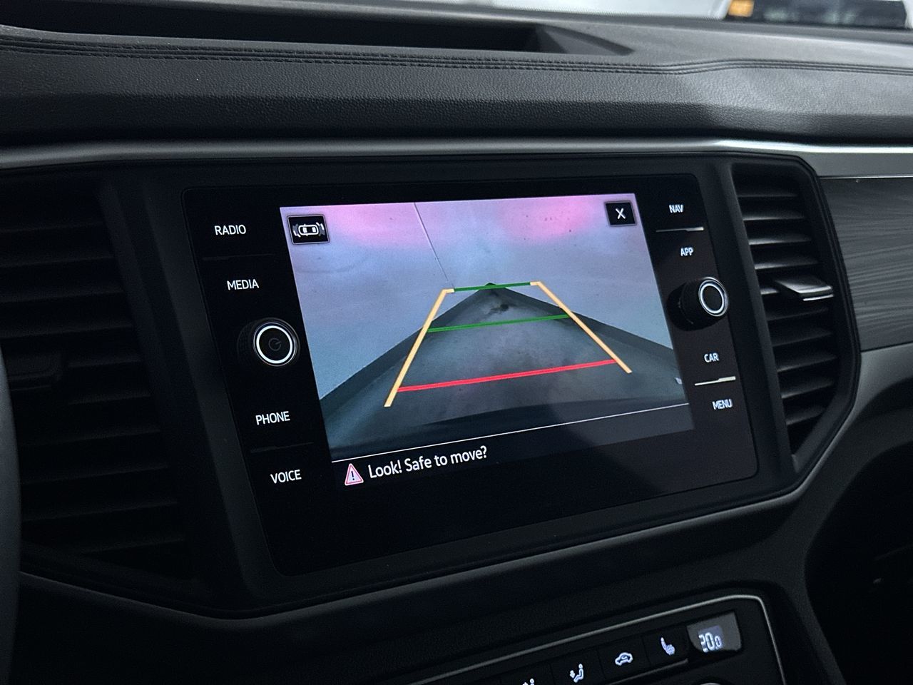 2021 Volkswagen Atlas Cross Sport in Vancouver, British Columbia