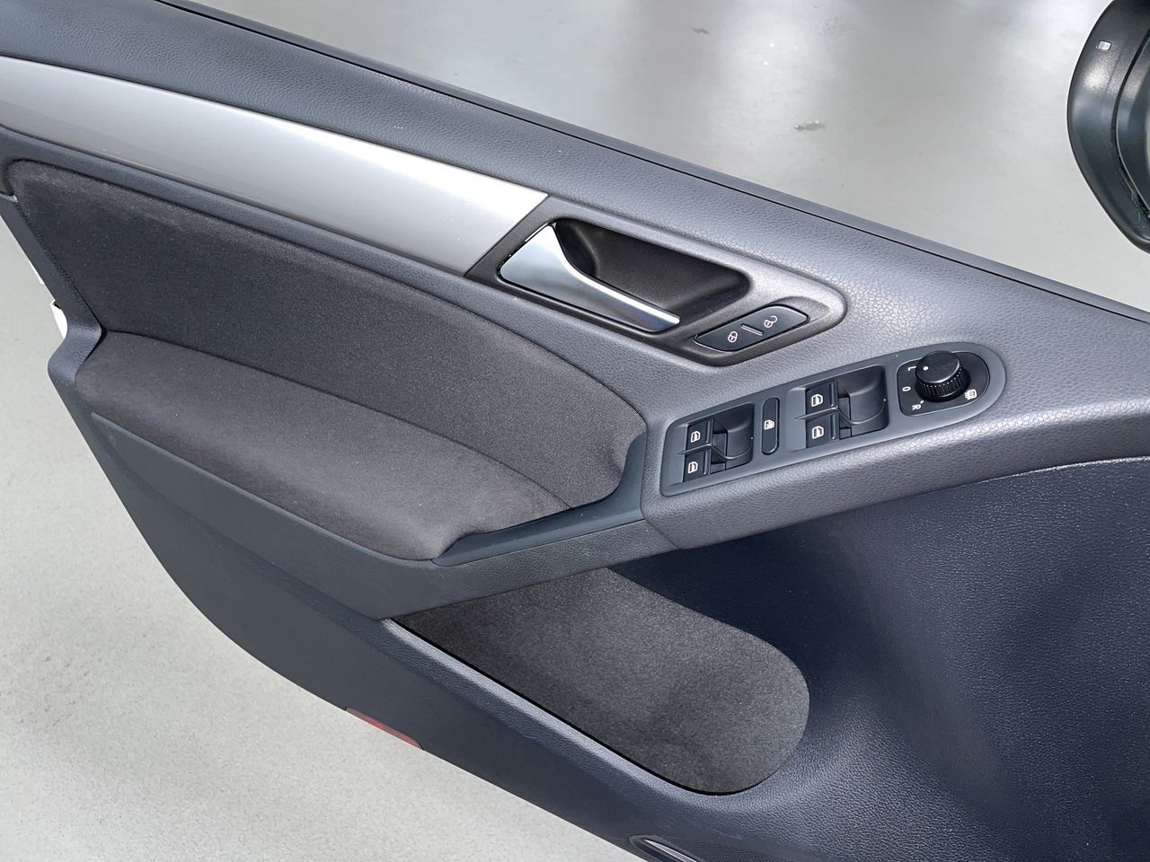 Volkswagen Golf  2011 à Vancouver, Colombie-Britannique