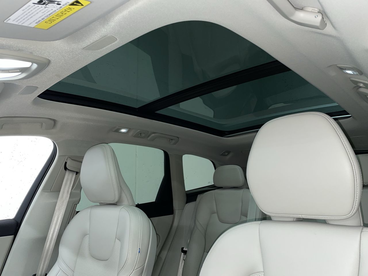 2022 Volvo XC60 in Vancouver, British Columbia