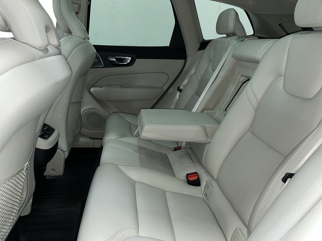 2022 Volvo XC60 in Vancouver, British Columbia