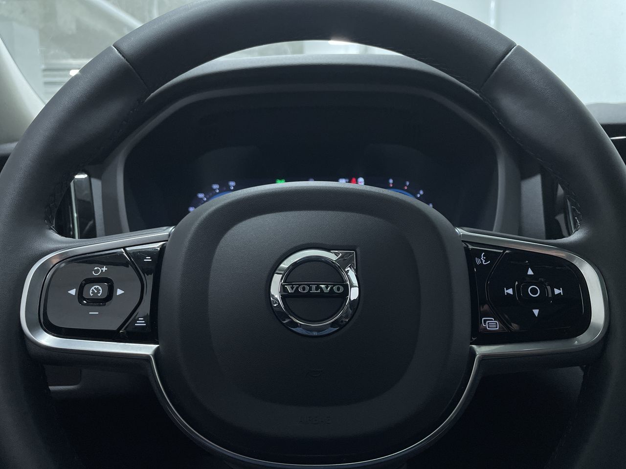 2023 Volvo XC60 in Vancouver, British Columbia