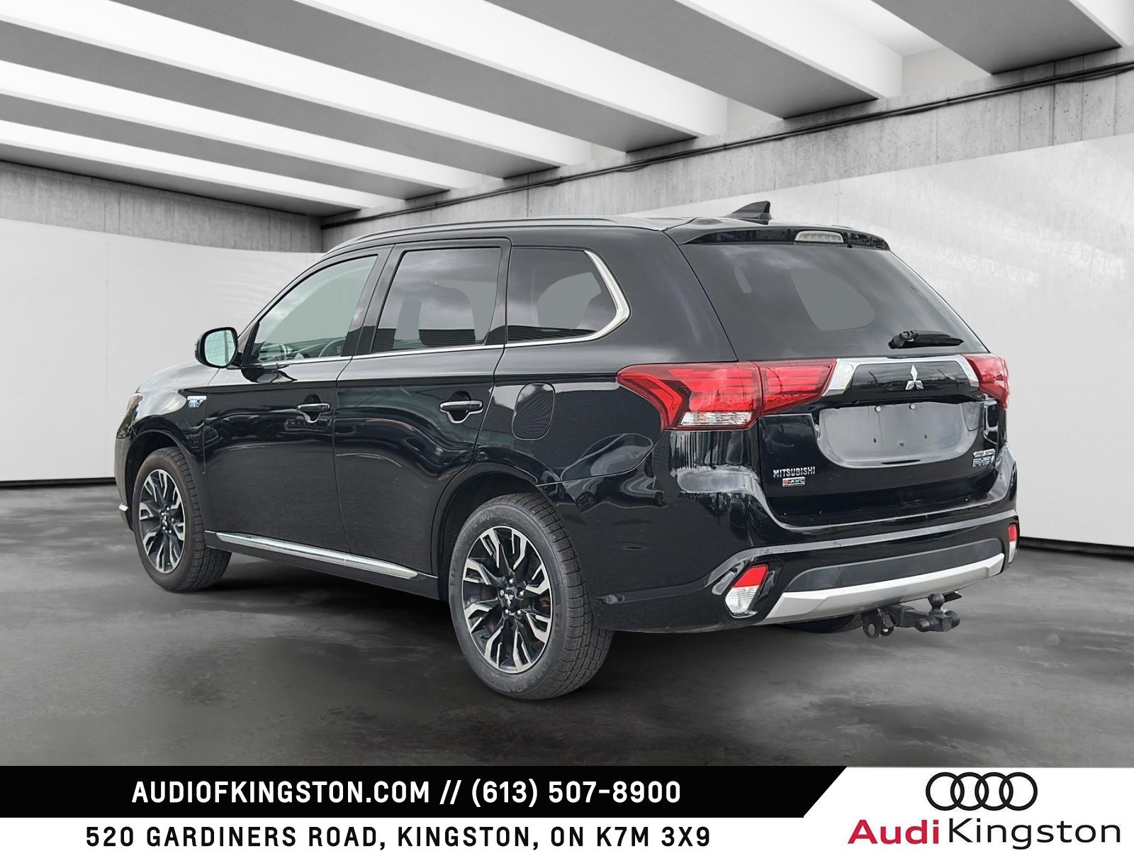 Photo 2018 Mitsubishi Outlander PHEV #3