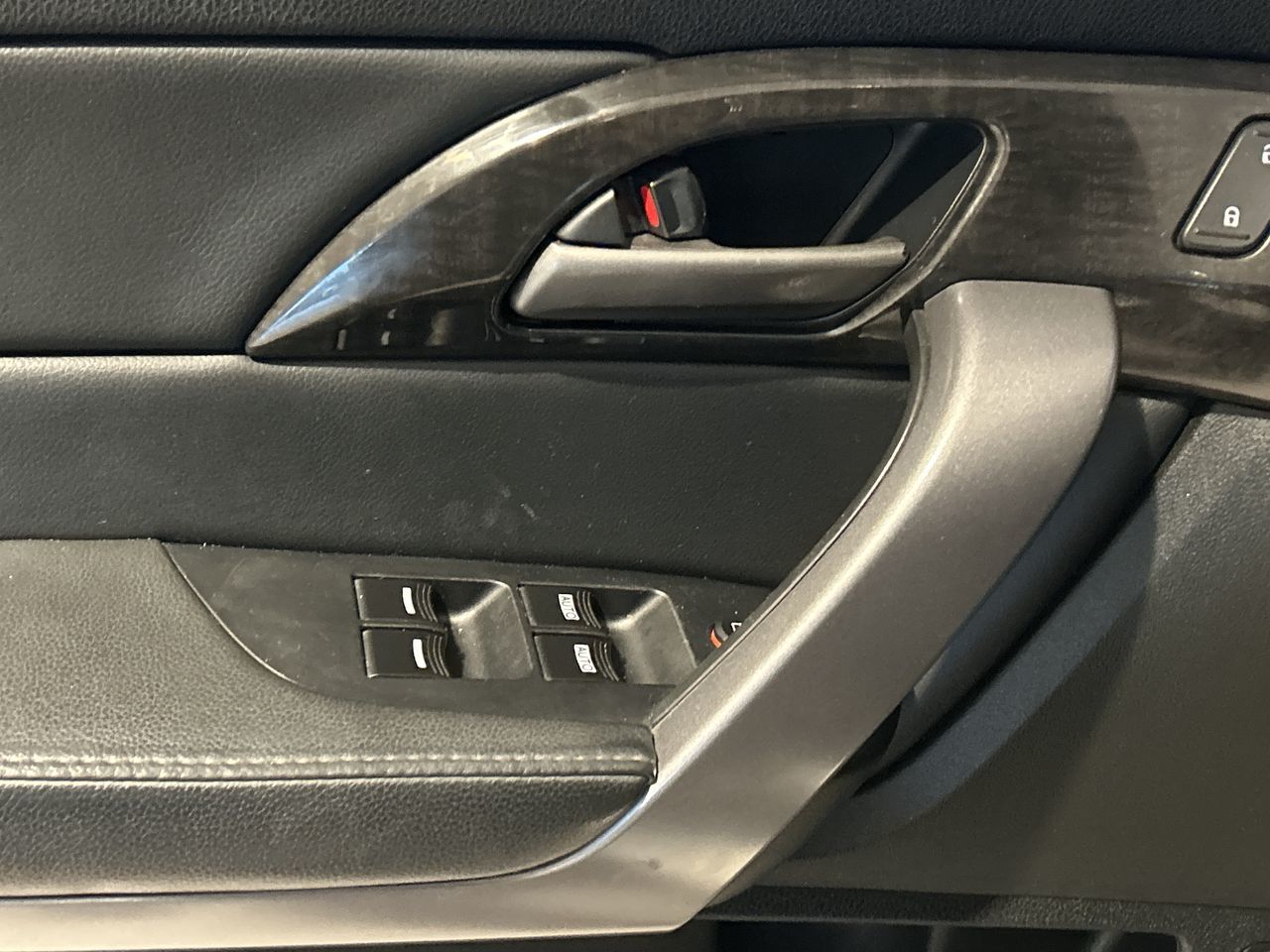 2008 Acura MDX in Toronto, Ontario