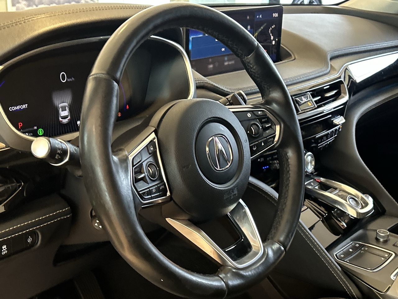 2022 Acura MDX in Toronto, Ontario