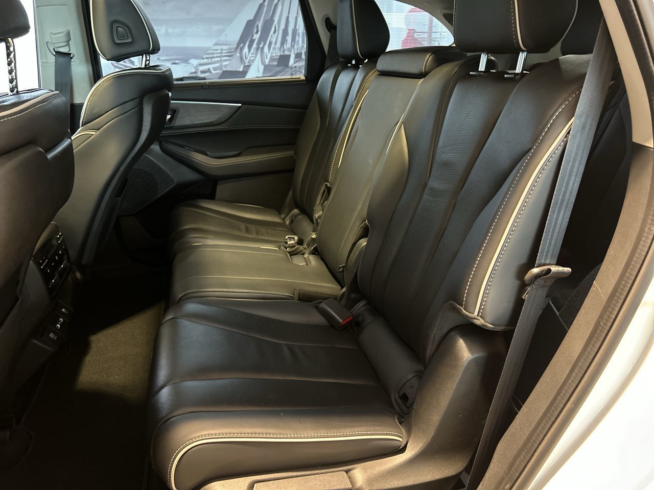 2022 Acura MDX in Toronto, Ontario