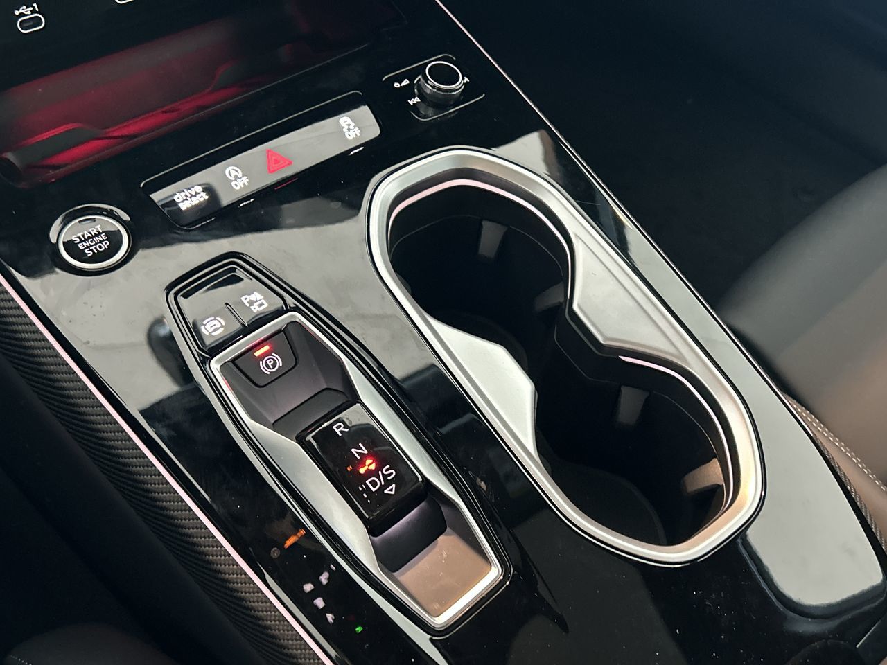 Audi A6 Cluster 6  2026 à Toronto, Ontario