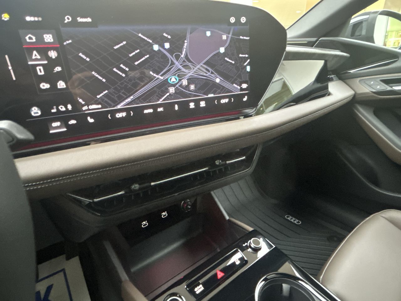 Audi A6 e-tron  2025 à Toronto, Ontario