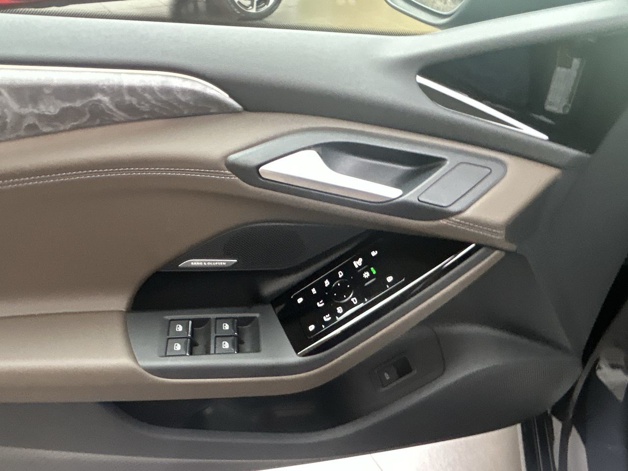 Audi A6 e-tron  2025 à Toronto, Ontario