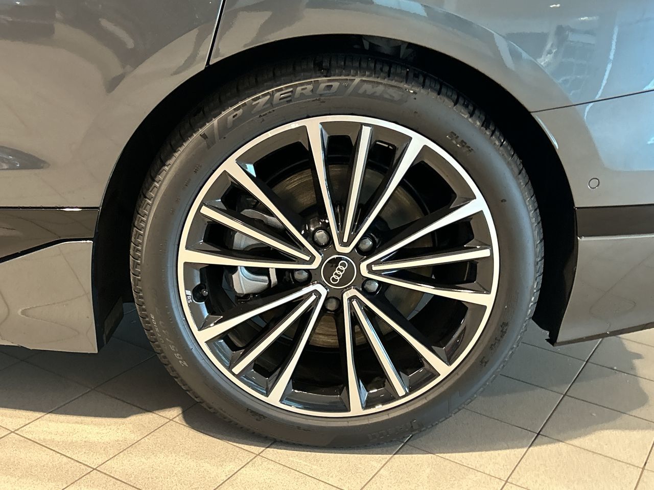 Audi A6 e-tron  2025 à Toronto, Ontario