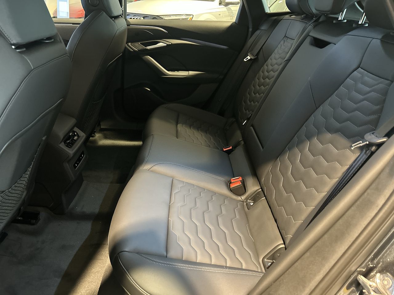 Audi A6 e-tron  2025 à Toronto, Ontario