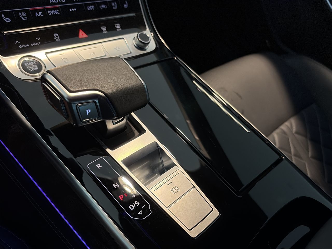 Audi A8  2025 à Toronto, Ontario
