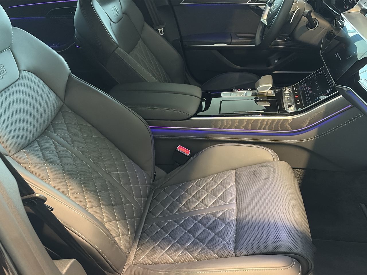 Audi A8  2025 à Toronto, Ontario