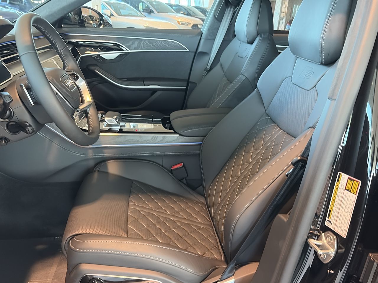 Audi A8  2027 à Toronto, Ontario