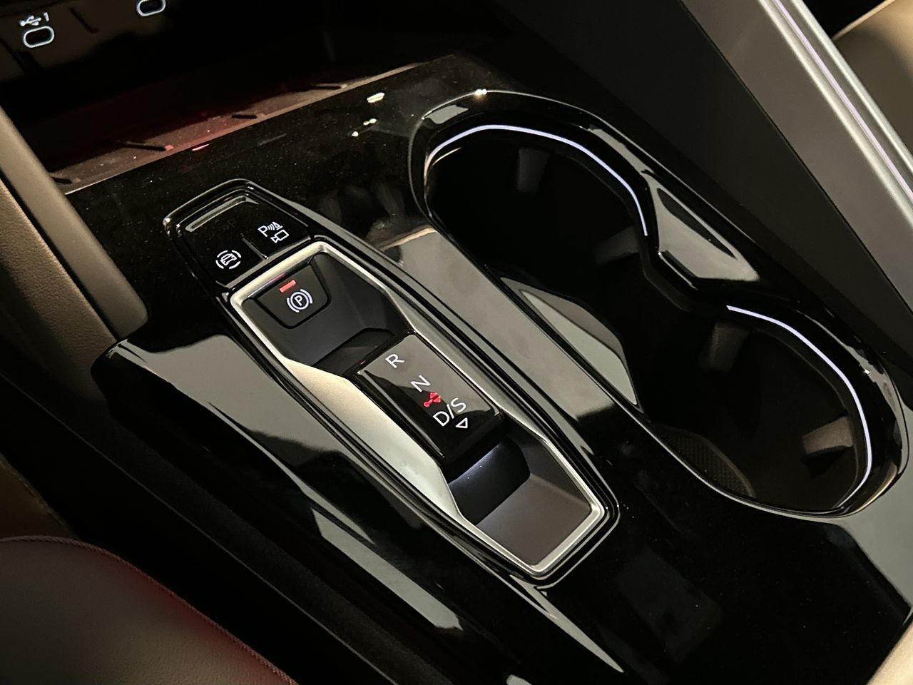 Audi All-New Q5  2025 à Toronto, Ontario