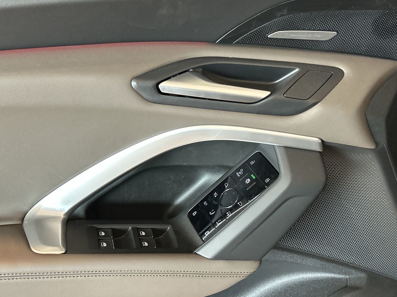 Audi All-New Q5  2025 à Toronto, Ontario