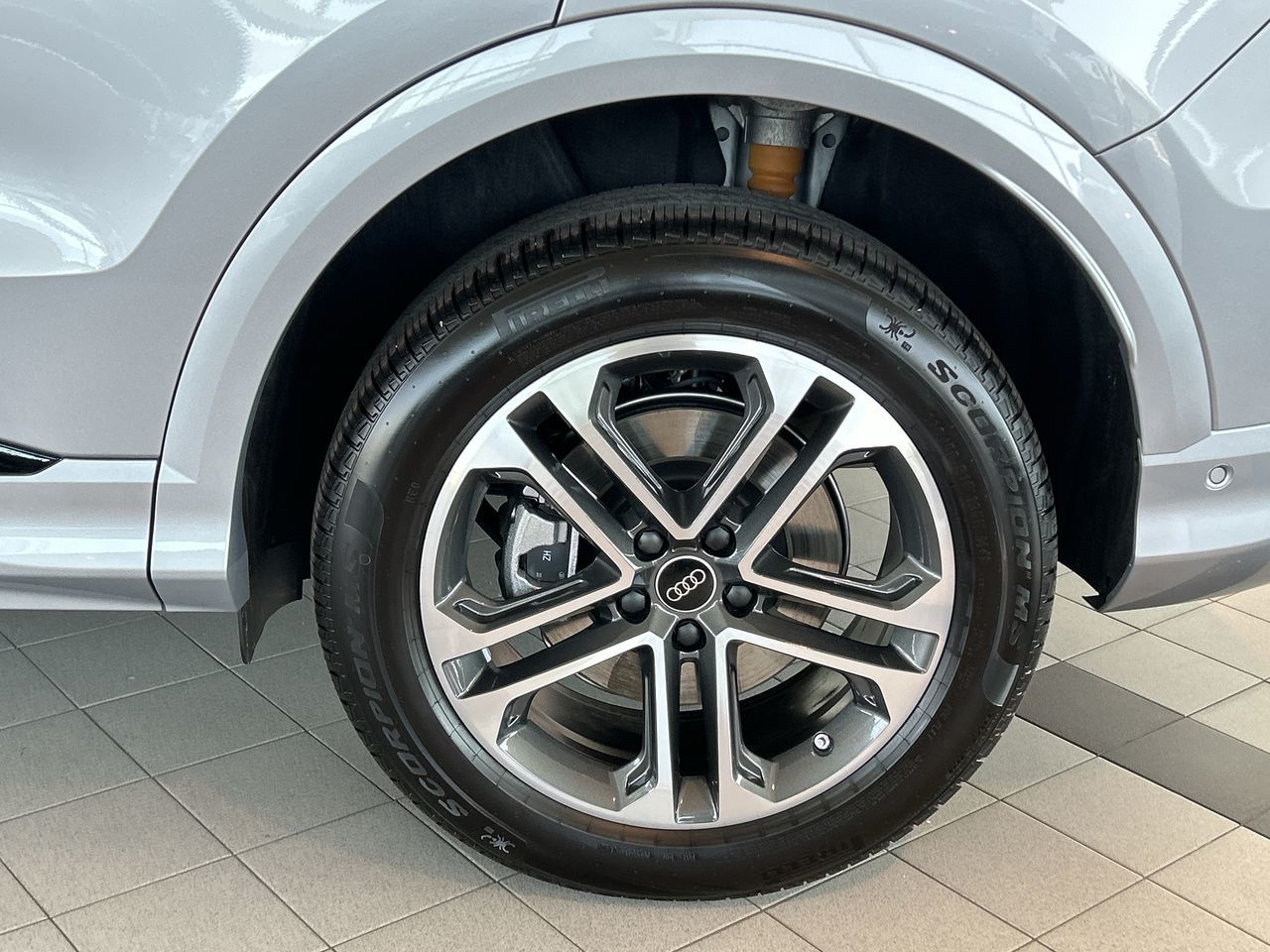 Audi All-New Q5  2025 à Toronto, Ontario