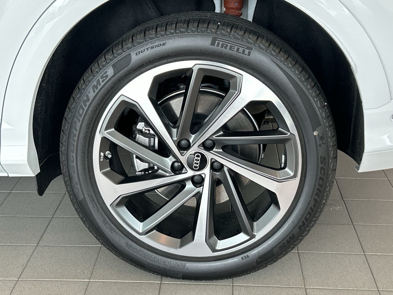 Audi All-New Q5  2025 à Toronto, Ontario