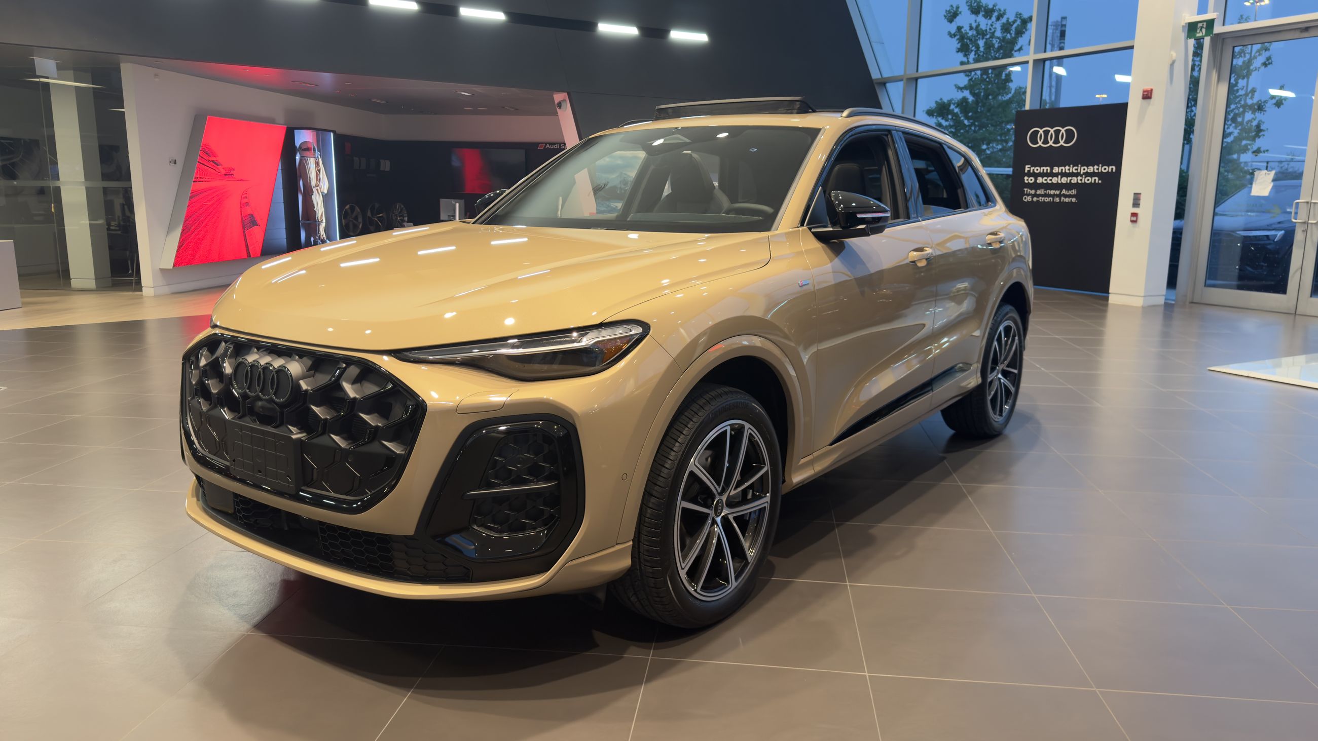 Audi All-New Q5  2025 à Toronto, Ontario
