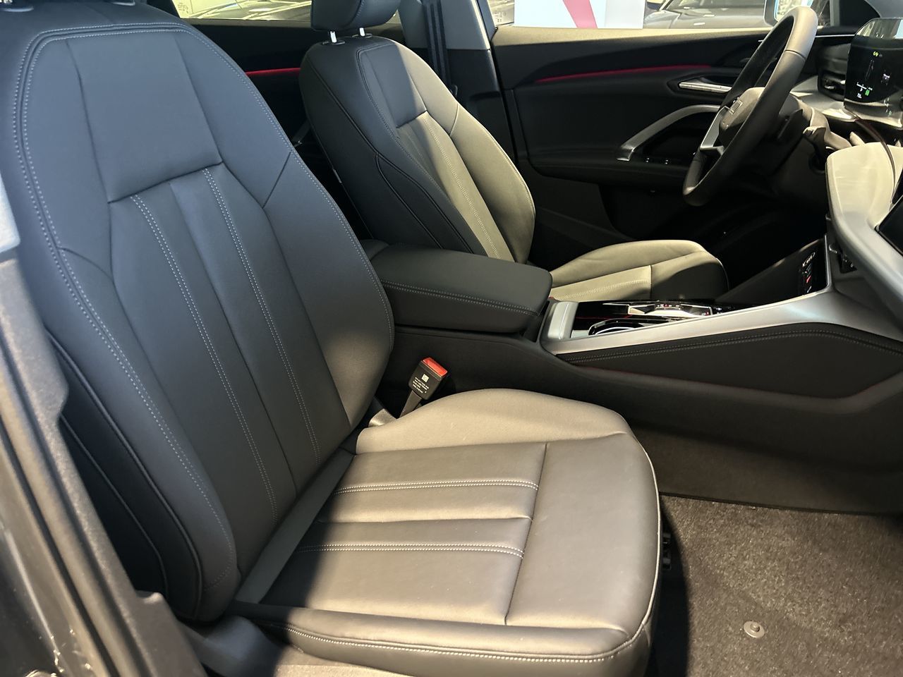 Audi All-New Q5  2025 à Toronto, Ontario