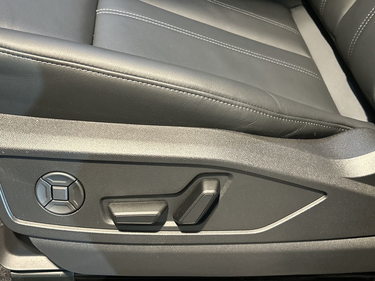 Audi All-New Q5  2025 à Toronto, Ontario