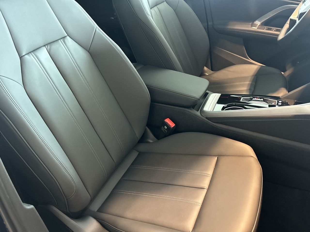 Audi All-New Q5  2025 à Toronto, Ontario