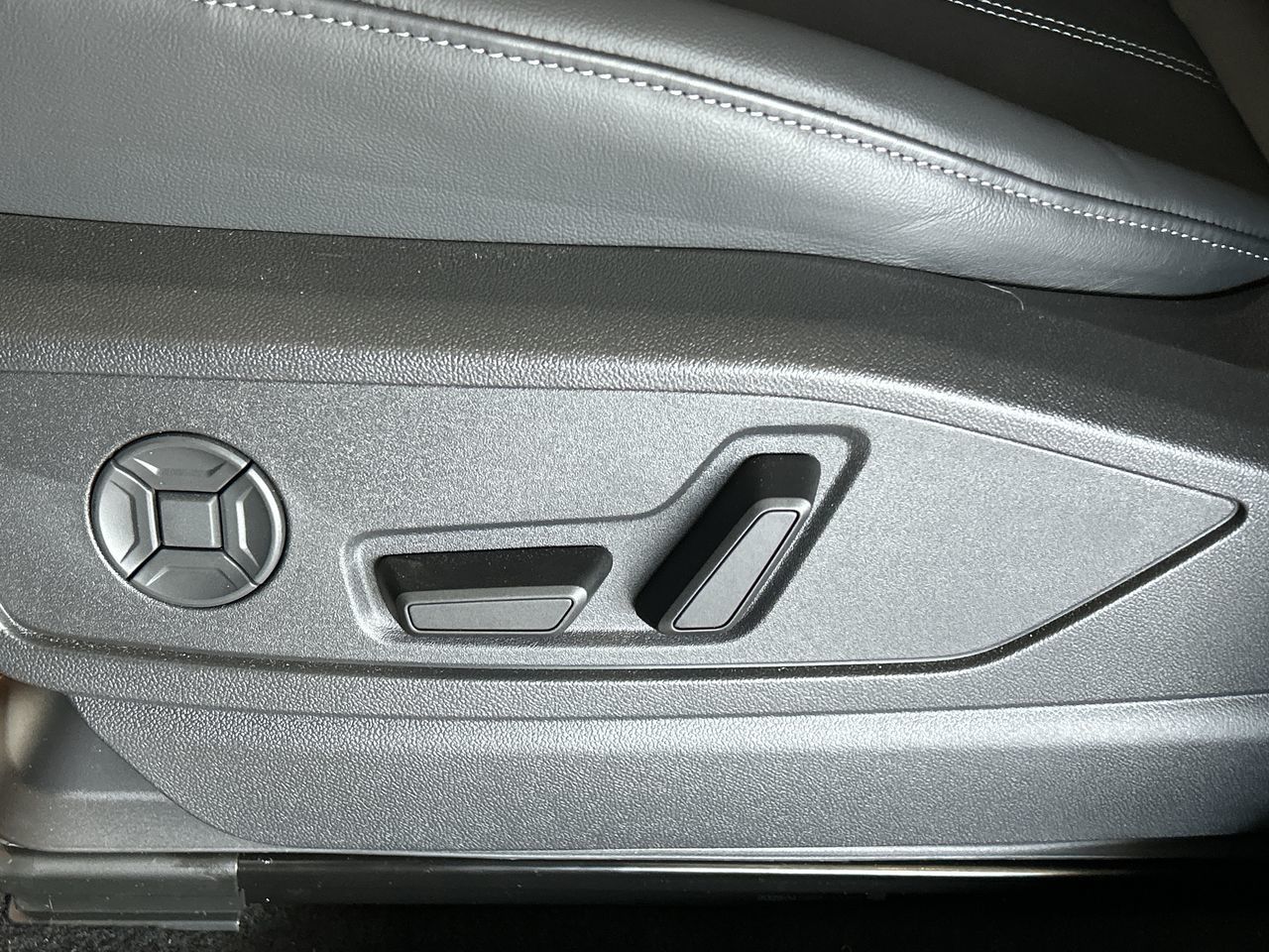 Audi All-New Q5  2025 à Toronto, Ontario