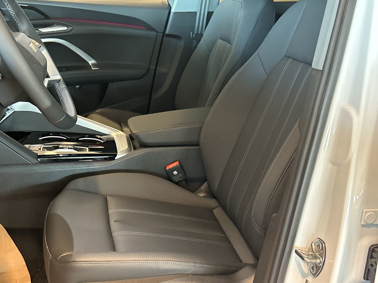 Audi All-New Q5  2025 à Toronto, Ontario