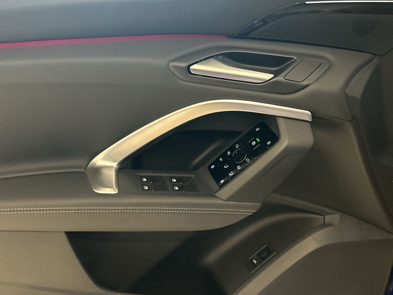 Audi All-New Q5  2025 à Toronto, Ontario