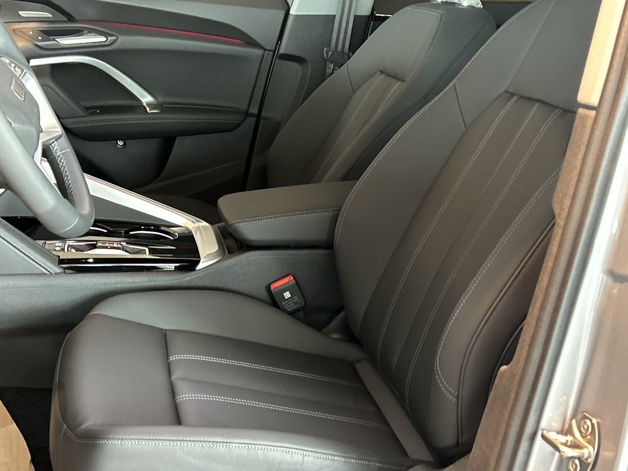 Audi All-New Q5  2025 à Toronto, Ontario