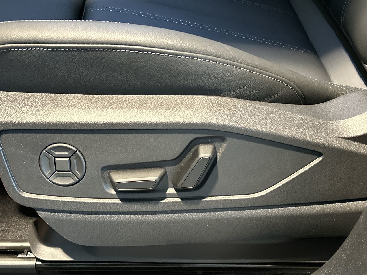 Audi All-New Q5  2025 à Toronto, Ontario