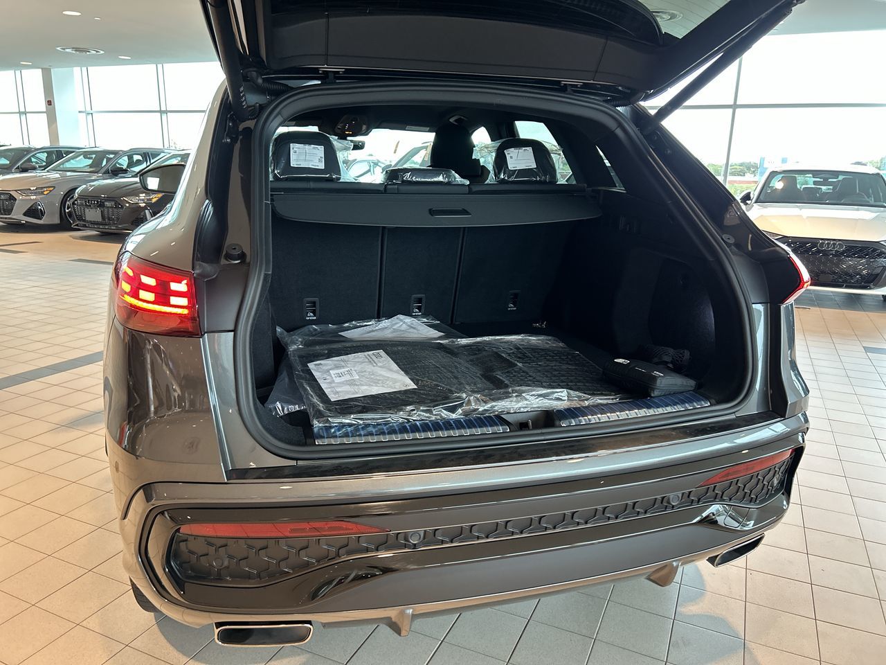 Audi All-New Q5  2025 à Toronto, Ontario