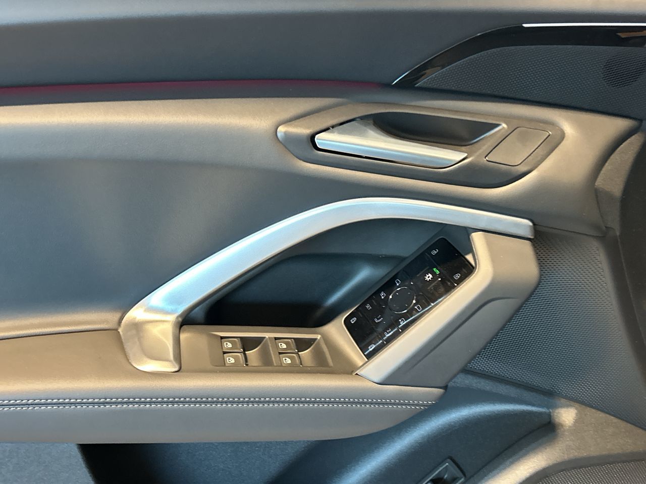 Audi Q5  2025 à Toronto, Ontario