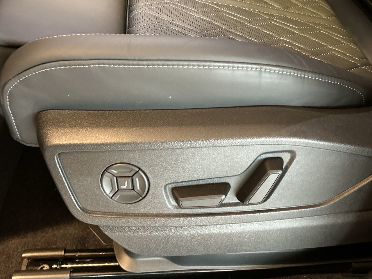 Audi All-New SQ5  2025 à Toronto, Ontario