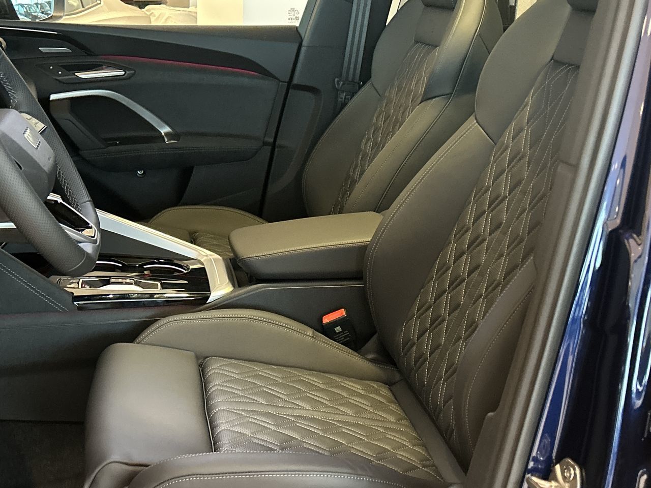 Audi All-New SQ5  2025 à Toronto, Ontario