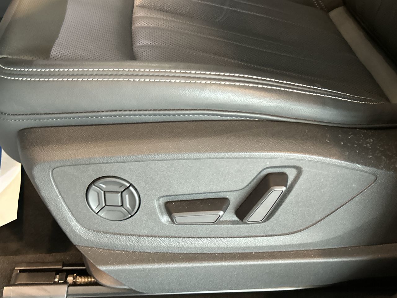 Audi e-tron  2021 à Toronto, Ontario