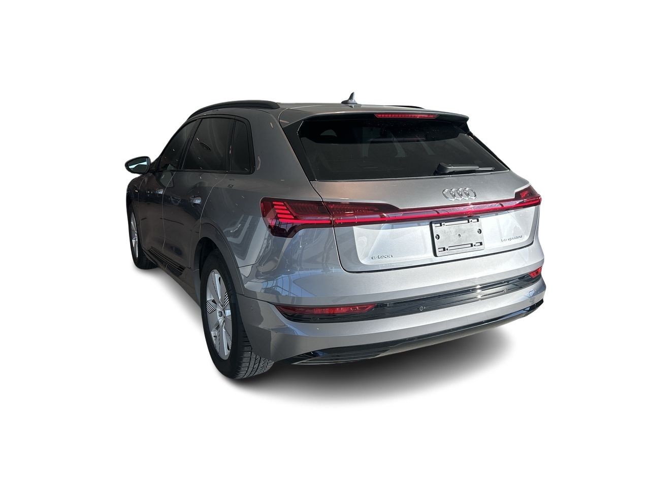 Audi e-tron  2021 à Toronto, Ontario
