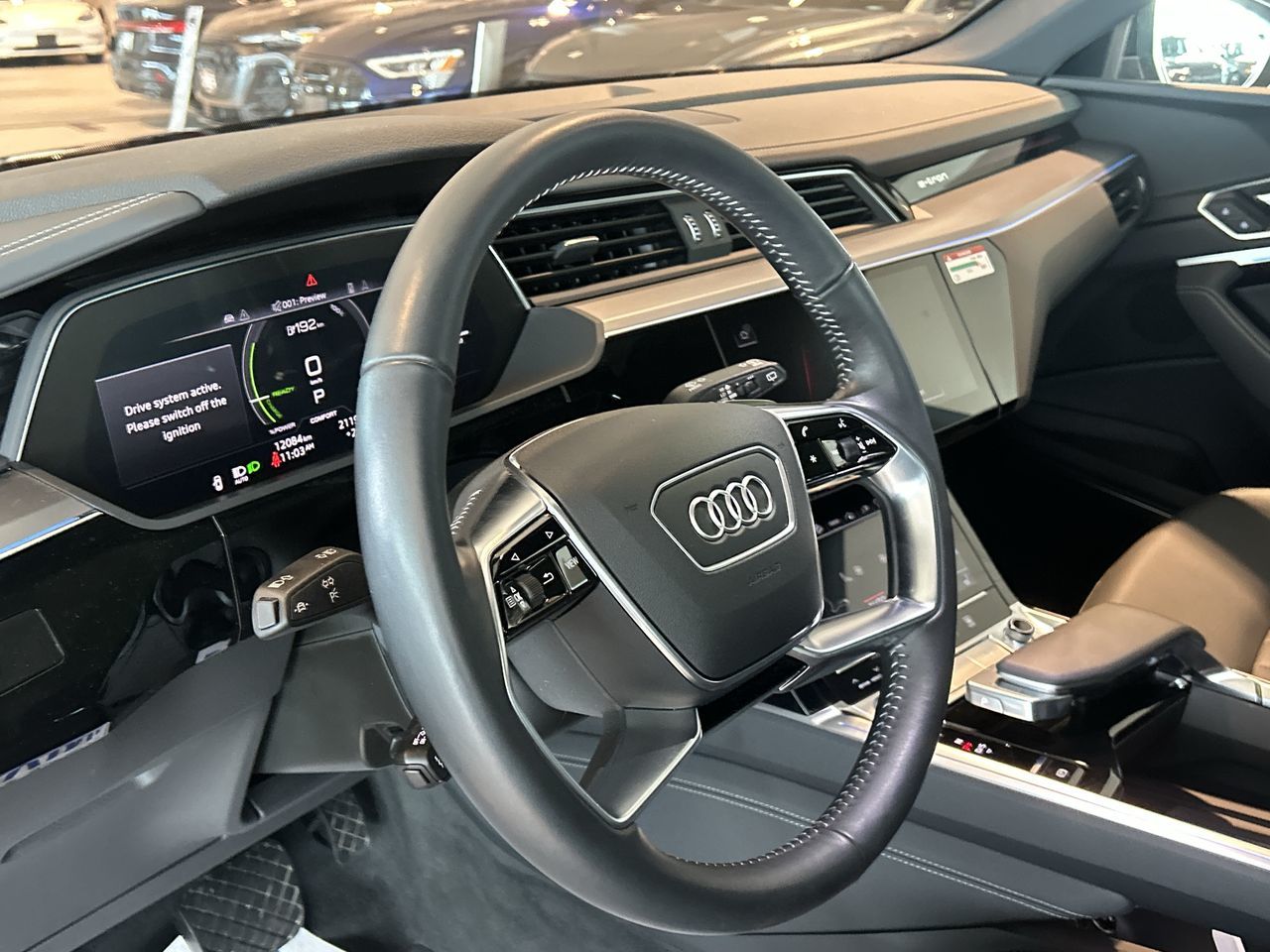Audi e-tron  2021 à Toronto, Ontario