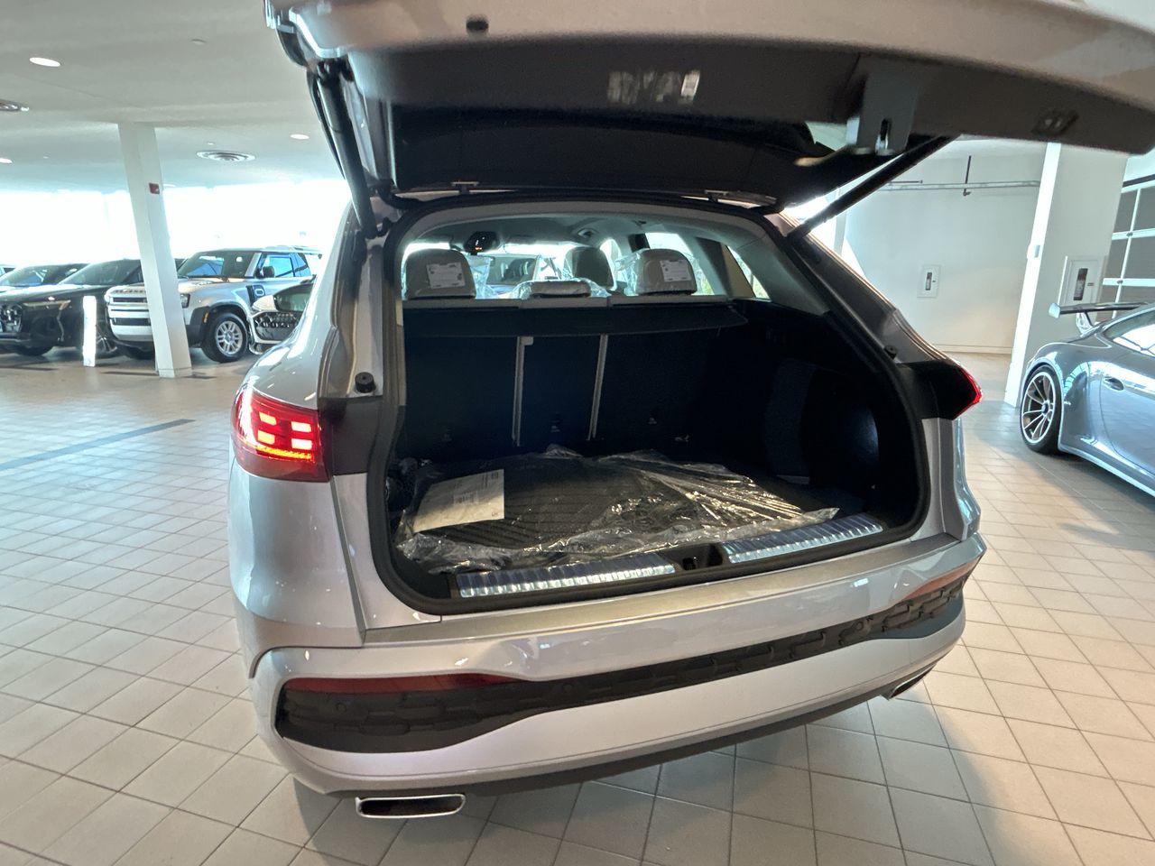 2025 Audi Q5 in Toronto, Ontario
