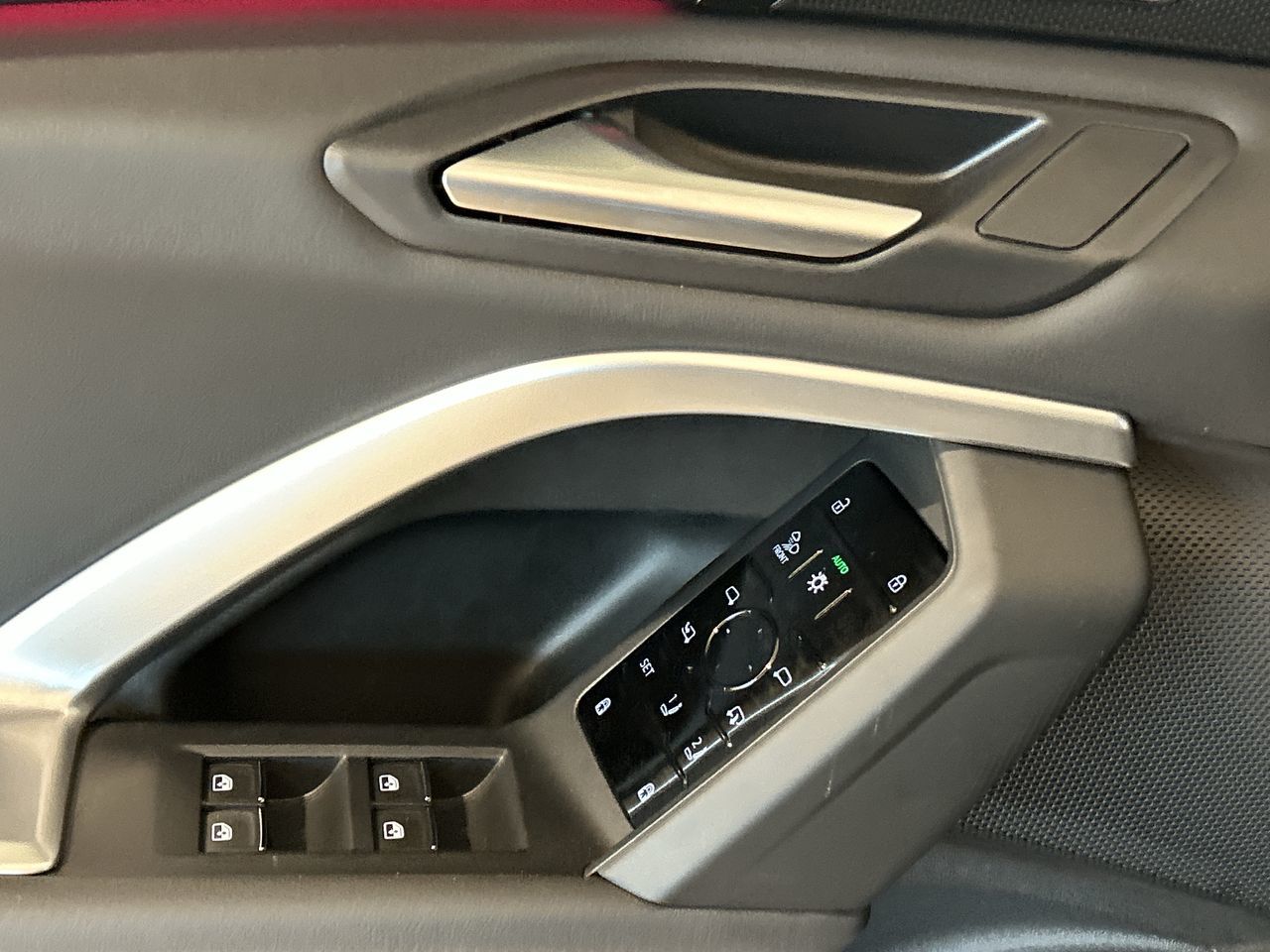 2025 Audi Q5 in Toronto, Ontario