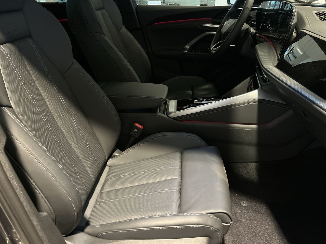 2025 Audi Q5 in Toronto, Ontario