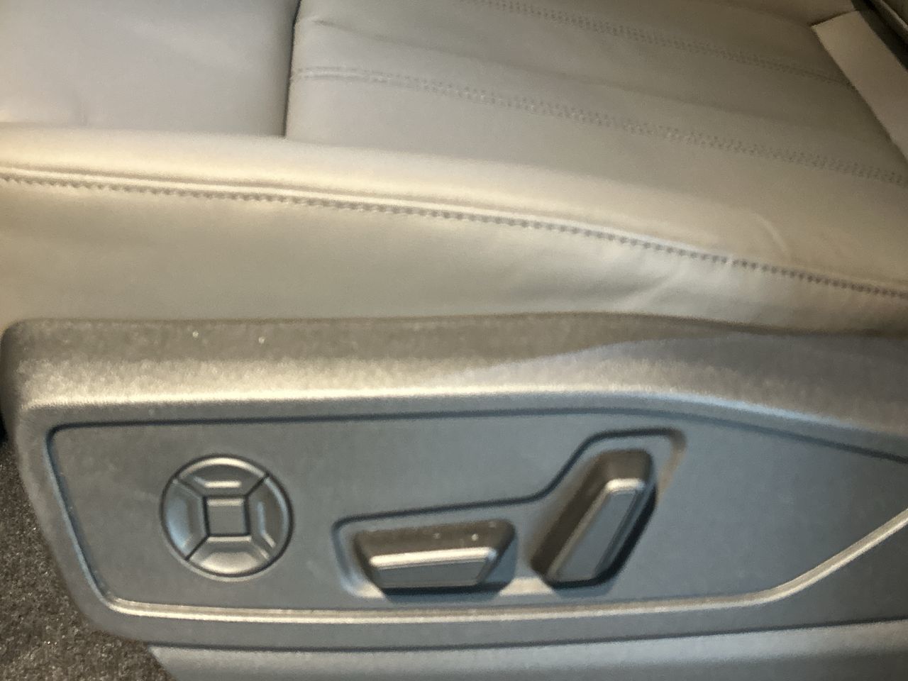 2025 Audi Q5 in Toronto, Ontario