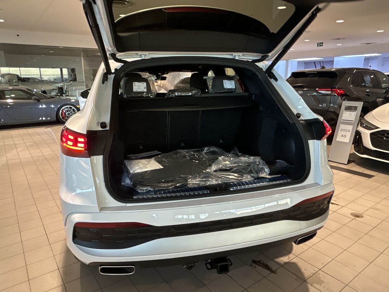 2025 Audi Q5 in Toronto, Ontario