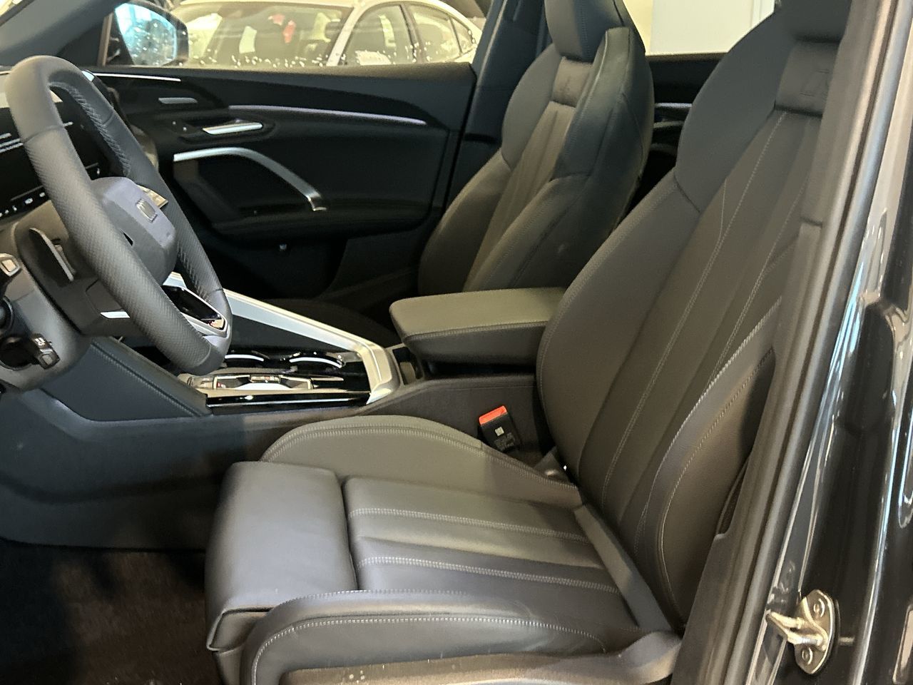 Audi Q5  2025 à Toronto, Ontario