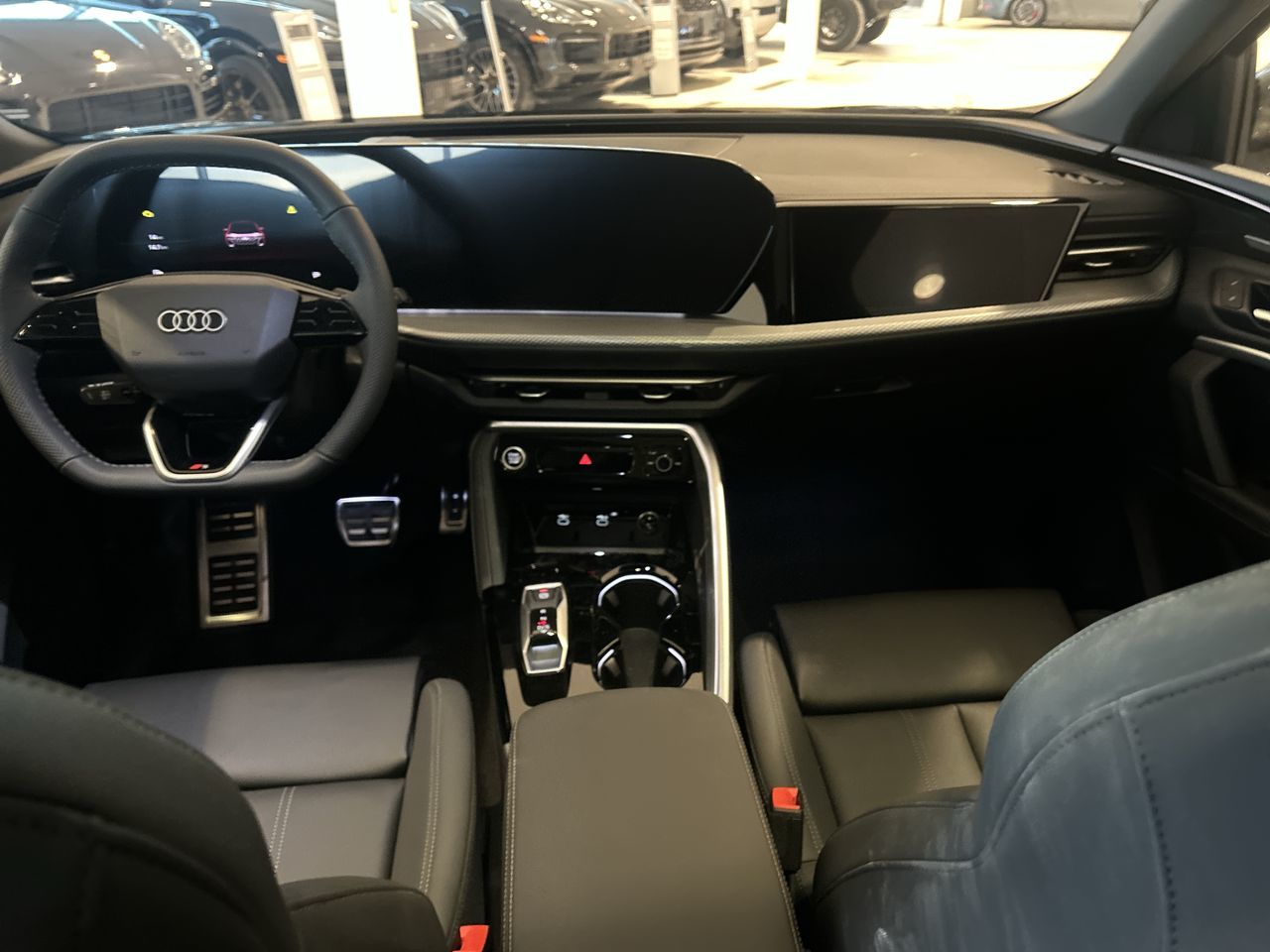 Audi Q5  2025 à Toronto, Ontario