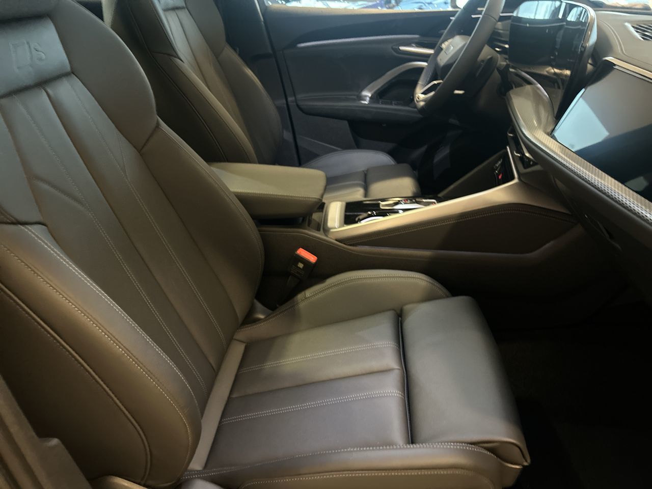 Audi Q5  2025 à Toronto, Ontario