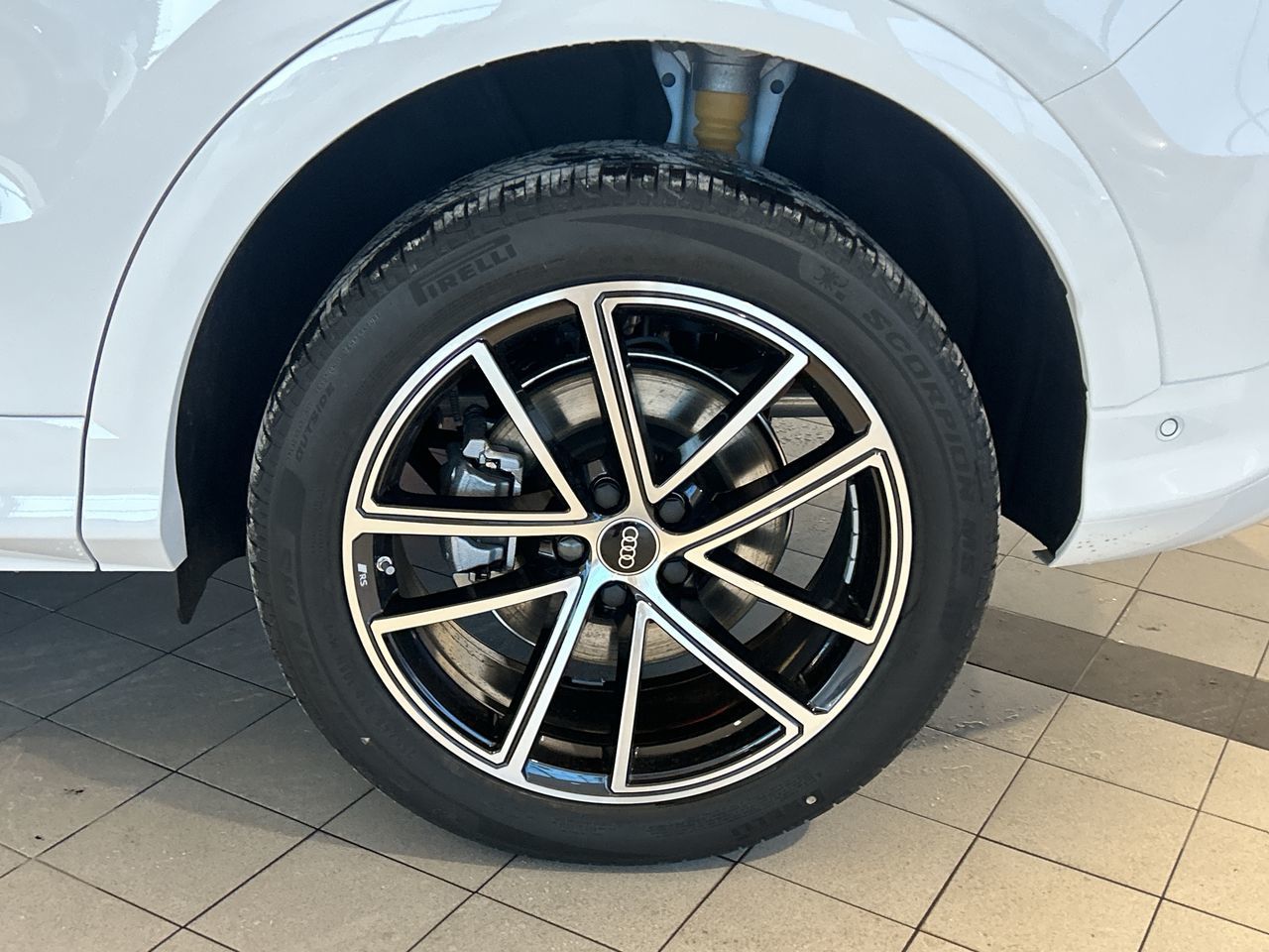 Audi Q5  2025 à Toronto, Ontario