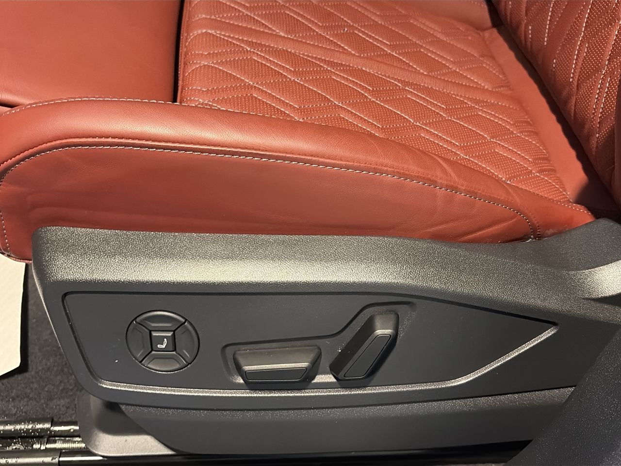 2025 Audi New SQ5 in Toronto, Ontario