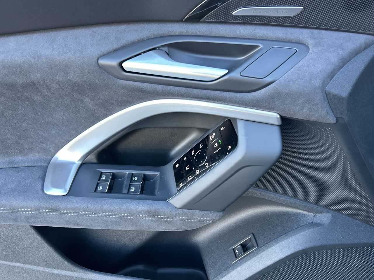 2025 Audi New SQ5 in Toronto, Ontario