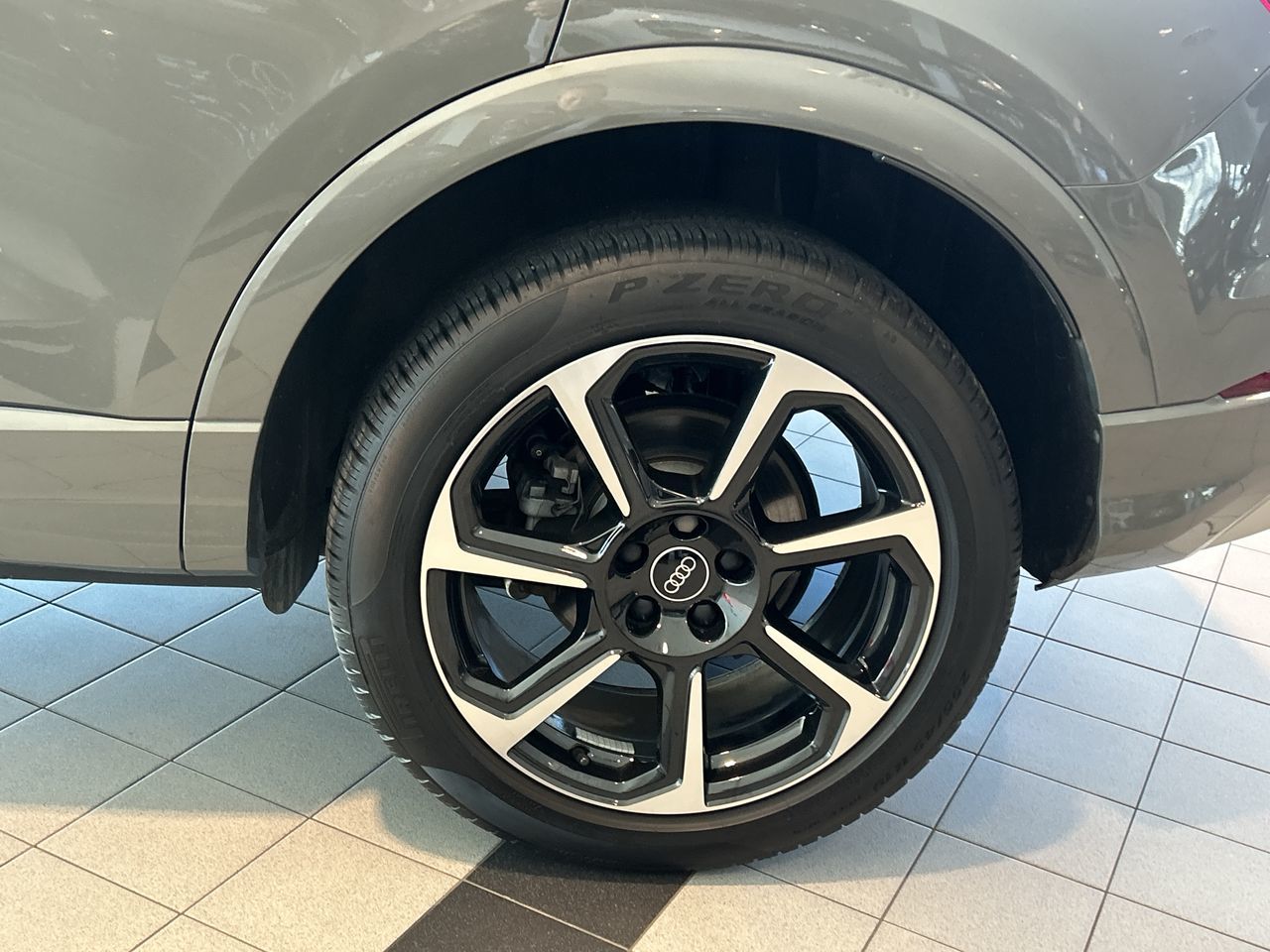 Audi Q3  2023 à Toronto, Ontario