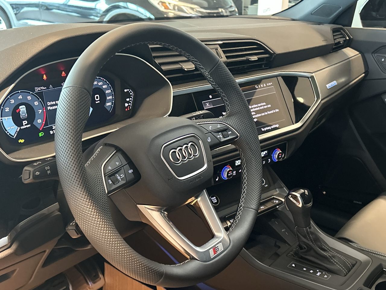 2025 Audi Q3 in Toronto, Ontario